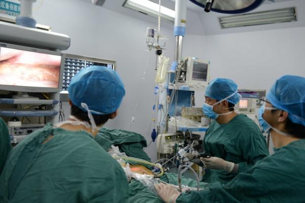 無痛胃鏡和普通胃鏡有什麼區別？醫生帶你走出，胃鏡的這些誤區