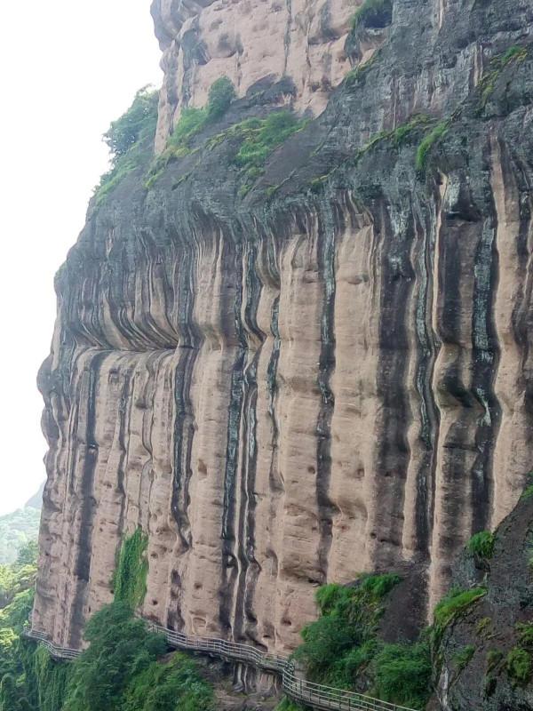 一個讓人流連忘返的旅遊度假聖地——龍虎山