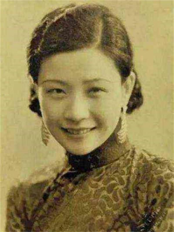 同被唐季珊騙情,阮玲玉自盡30萬人送葬,張織雲當遊娼沿街乞討 同被唐季珊騙情,阮玲玉自盡30萬人送葬,張織雲當遊娼沿街乞討