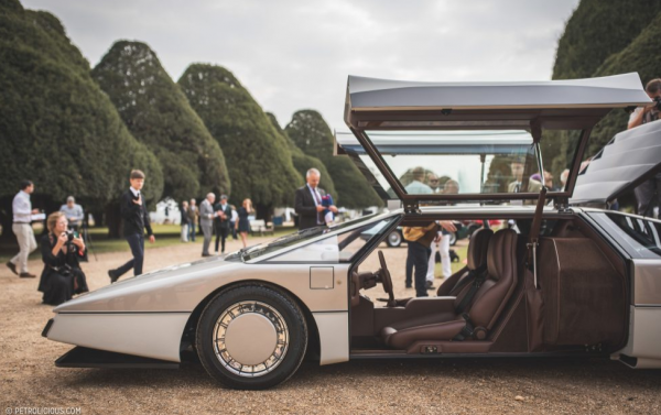 阿斯頓馬丁鬥牛犬 原型超級跑車