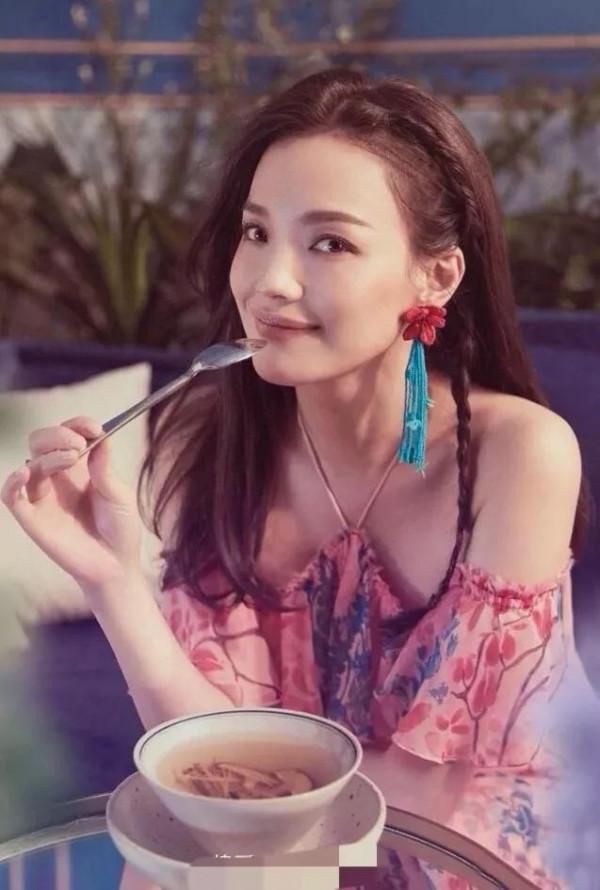 舒淇挺漂亮的 舒淇挺漂亮的