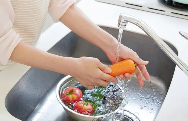 水果吃之前是否都需要削皮？