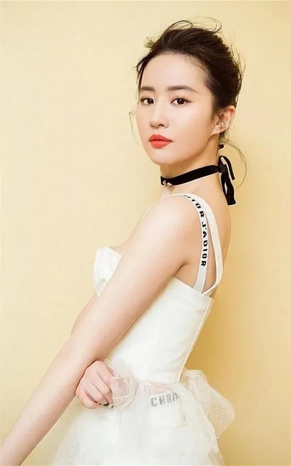 劉亦菲的圖 劉亦菲的圖