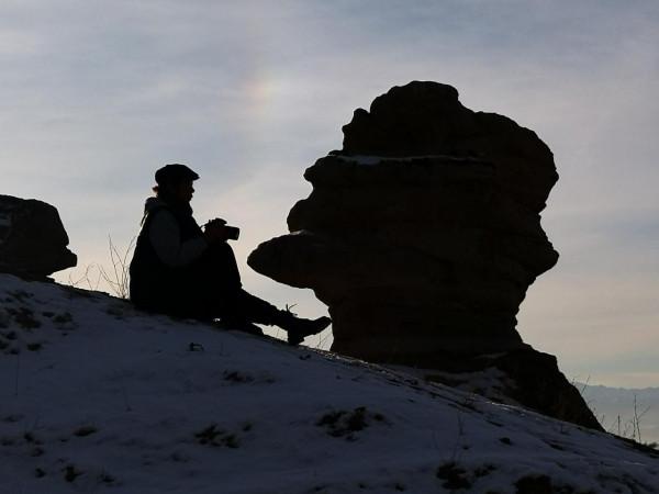 鬼斧神工！伊犁河谷雅丹地貌風光美輪美奐
