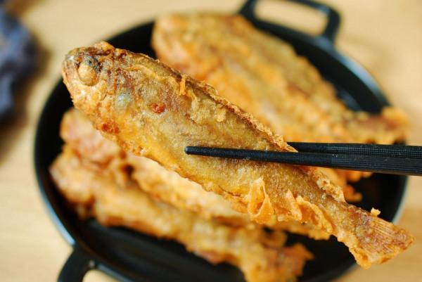 這個脆皮糊特簡單，誰做誰成功，炸魚炸蝦、炸鮮蘑，滿口酥脆