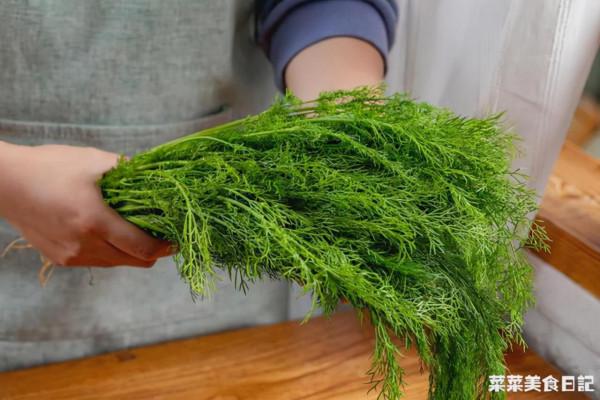 北方人的鄉愁菜,搭上南方人的心頭好,外酥裡嫩,香到飛起 北方人的鄉愁菜,搭上南方人的心頭好,外酥裡嫩,香到飛起