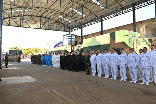 號手就位！火箭軍某部吹響崗位練兵&OpenCurlyDoubleQuote;集結號&rdquo;！