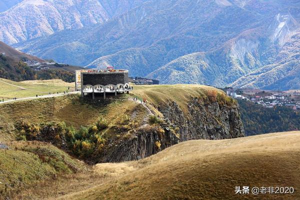 哈薩克獨立3年即開啟遷都豪賭，新首都為何要3次改名？