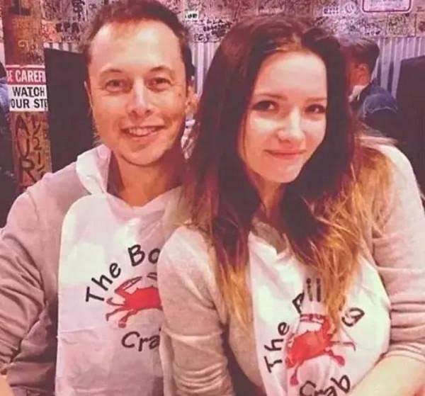 驚爆！埃隆馬斯克與溫哥華女友分手，交往3年兒子1歲，身家百億，一套房都不給