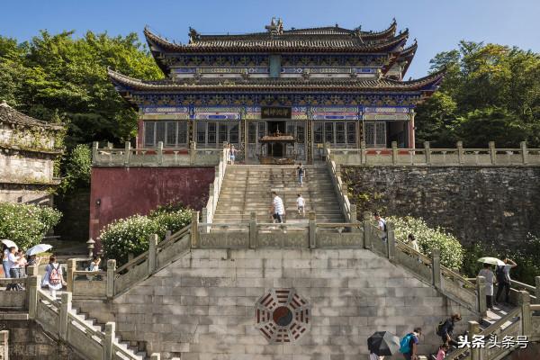 湖北最值得去的四大名山 湖北最值得去的四大名山