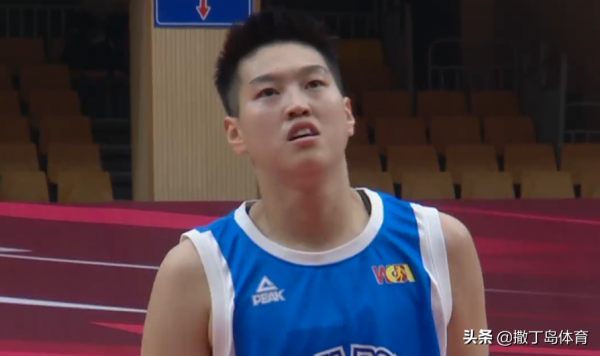 楊衡瑜統治內線，山東女籃完勝北京，王思雨帶傷穿針引線