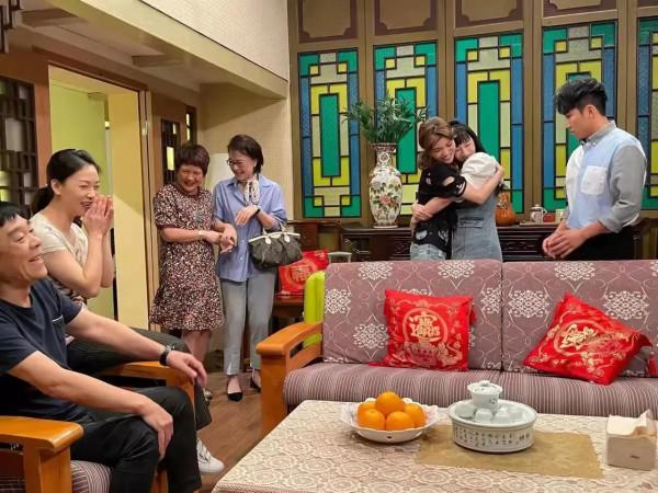 二嫂蘇妙嬋嫁給了大伯康祈光？現實中他們還有一個獨生寶貝女兒