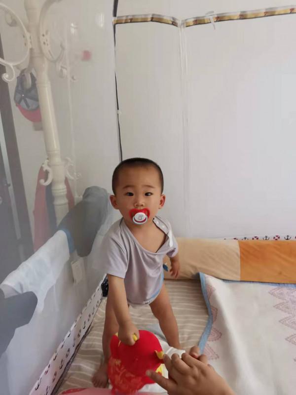 一場感冒,讓小“漢堡”變懂事了 一場感冒,讓小“漢堡”變懂事了