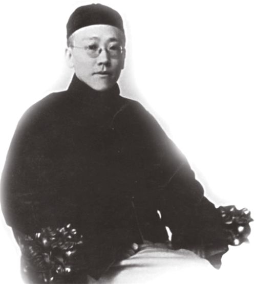 袁克文去世時，遺產僅剩20塊無錢辦喪，葬禮場面卻比父親的還盛大