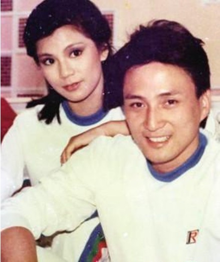 9對“陰陽相隔”的昔日情侶，4個癌症，3個自殺，2個意外