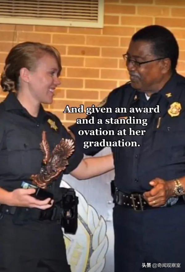 15歲女孩遭遇險境,最終實現完美自救,讓潛藏多年的真兇原形畢露 15歲女孩遭遇險境,最終實現完美自救,讓潛藏多年的真兇原形畢露