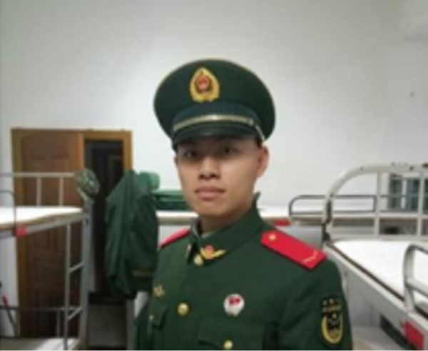 他是軍人學霸,考入雙一流名校,服役武警部隊,退伍後又考上事業編! 他是軍人學霸,考入雙一流名校,服役武警部隊,退伍後又考上事業編!