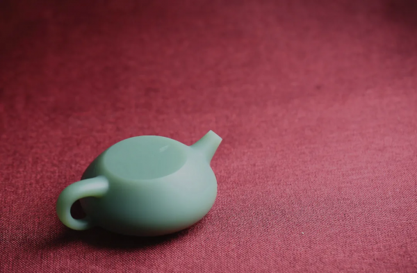 「凡刻」“問”一把石瓢玉“壺”