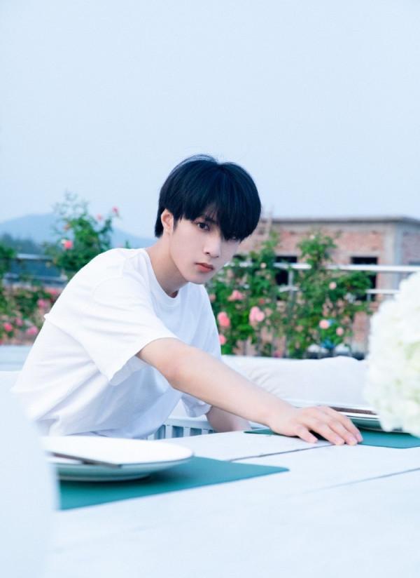 年僅16歲的男明星？你認識他嗎？