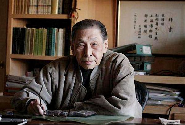 價值18億古董無償捐獻,杜月笙之子牢記父親教誨,永遠都是中國人 價值18億古董無償捐獻,杜月笙之子牢記父親教誨,永遠都是中國人