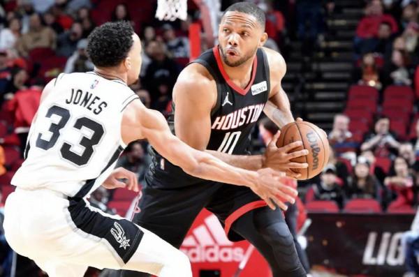 全隊8人上雙，馬刺134－104大勝火箭