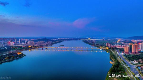 資金過橋和擺上亮資的區別 資金過橋和擺上亮資的區別