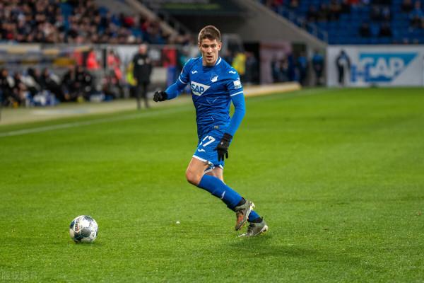 盤點現役八位克羅埃西亞球星,不光有中場大師還有一代神鋒 盤點現役八位克羅埃西亞球星,不光有中場大師還有一代神鋒