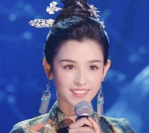 成名前個個驚豔，走紅後卻變&OpenCurlyDoubleQuote;路人臉&rdquo;，說好的紅氣養人呢？