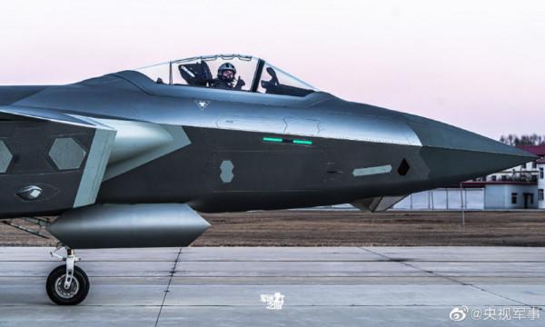 收藏！殲-20超帥高畫質桌布來了