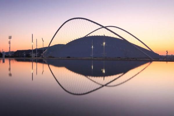 聖地亞哥-卡拉特拉瓦(Santiago Calatrava) 聖地亞哥-卡拉特拉瓦(Santiago Calatrava)