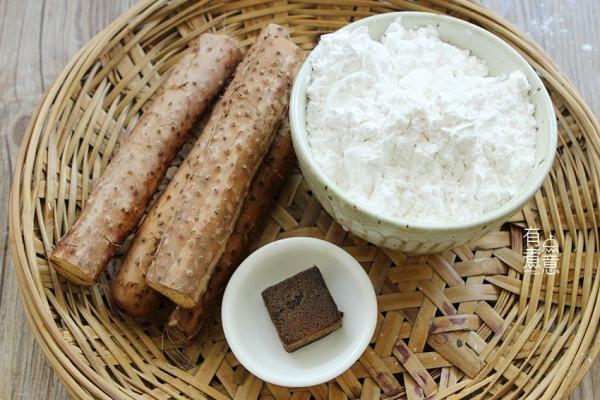 明日秋分，這鹼性蔬菜要常吃，去皮煮一煮，淋上紅糖漿，軟糯香甜