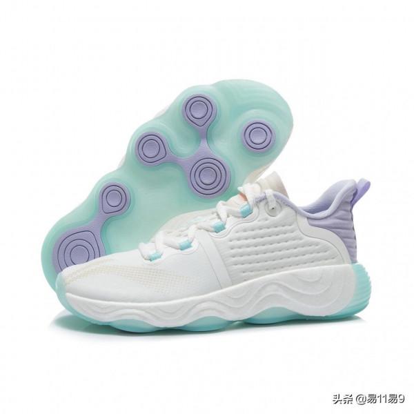 䨻發熱愛，打破“功能”與“時尚”的界限！李寧·無界3