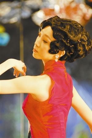 奧運會前夕摔成殘疾,張藝謀稱其英雄,卻被網友說是“現世報”? 奧運會前夕摔成殘疾,張藝謀稱其英雄,卻被網友說是“現世報”?