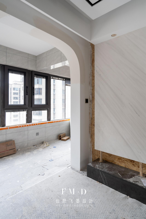 同一棟樓，上下2家一起精裝改造，等交了房，我也問問鄰居可同意