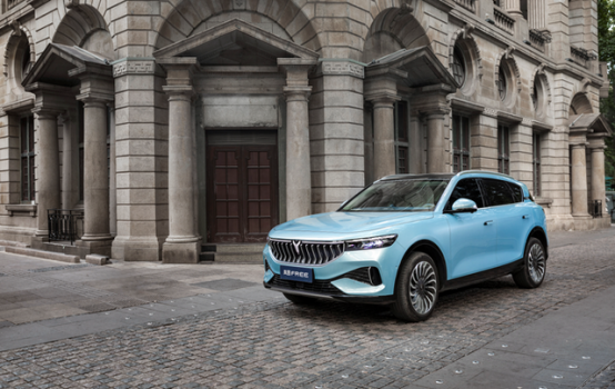 售價34.86萬元,嵐圖FREE純電城市版上市 售價34.86萬元,嵐圖FREE純電城市版上市