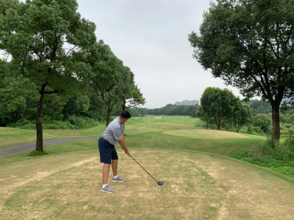 場地降杆的這3個重點，學會後降10杆很輕鬆