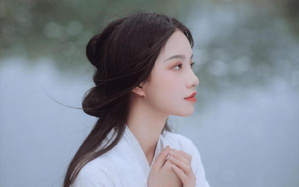 嫉妒使人墮落——劉公案之新墳紅花案 嫉妒使人墮落——劉公案之新墳紅花案