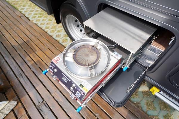 空中露臺＋拓展衛生間 2022款中意極致雙拓展專業版房車