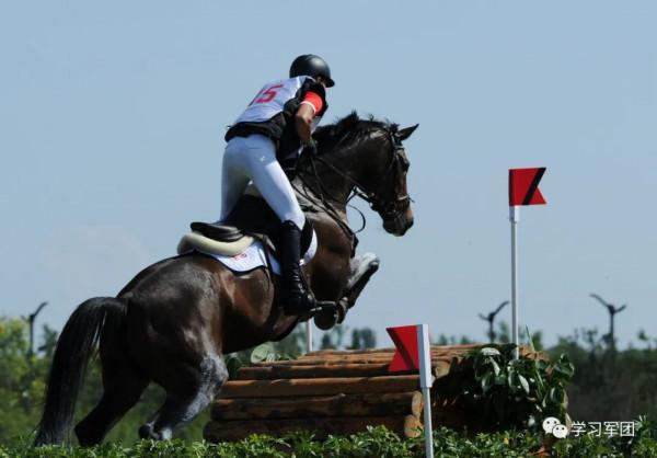 兩金誕生！小輪車競速賽進行最終對決