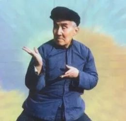 「公益課堂」練太極拳“尾骨”要不要外翻?爭論不休的問題,有答案了 「公益課堂」練太極拳“尾骨”要不要外翻?爭論不休的問題,有答案了