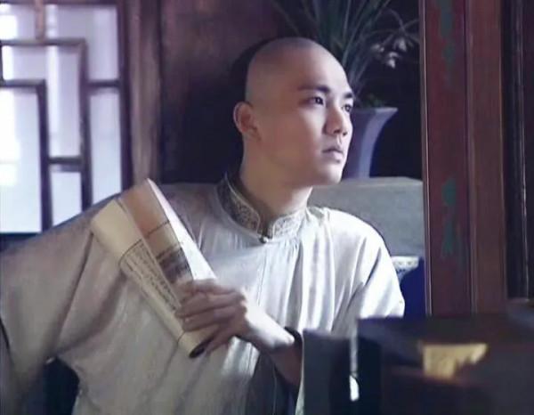 清裝帥哥不好演，這麼多年看下來，也就這10位稱得上“郎豔獨絕”