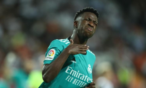 徵召巴薩水貨!棄用皇馬天才!巴西隊引發爭議,遭球迷集體反對 徵召巴薩水貨!棄用皇馬天才!巴西隊引發爭議,遭球迷集體反對