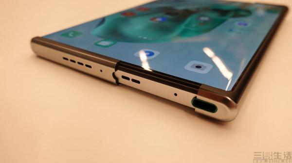 解決螢幕問題後,拍照卻成為了摺疊屏手機的軟肋 解決螢幕問題後,拍照卻成為了摺疊屏手機的軟肋