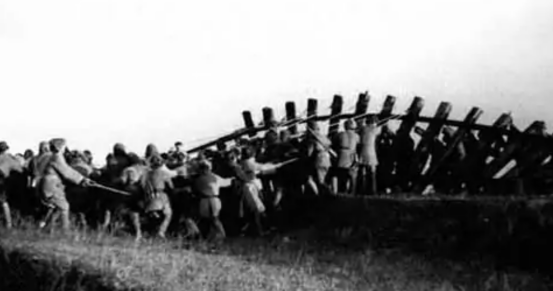 59年毛澤東約談黃克誠,閒聊中提到林彪:難道四平保衛戰打錯了? 59年毛澤東約談黃克誠,閒聊中提到林彪:難道四平保衛戰打錯了?