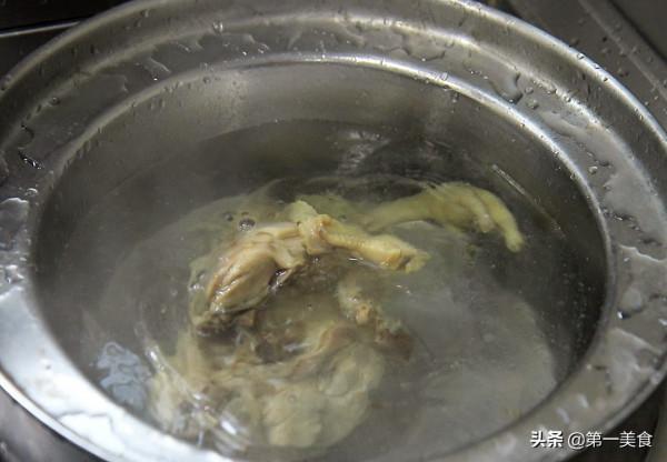 椒麻雞最忌諱直接下鍋煮,多加這一步,麻辣鮮香,雞肉鮮嫩又入味 椒麻雞最忌諱直接下鍋煮,多加這一步,麻辣鮮香,雞肉鮮嫩又入味