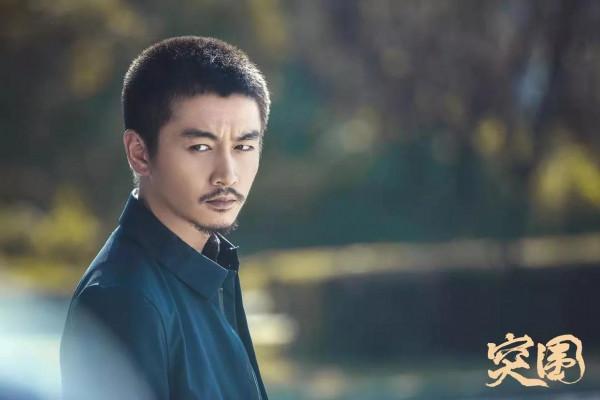 《突圍》中的拋頭露面演員：認出了耿樂，認出了安，但沒認出陳曉