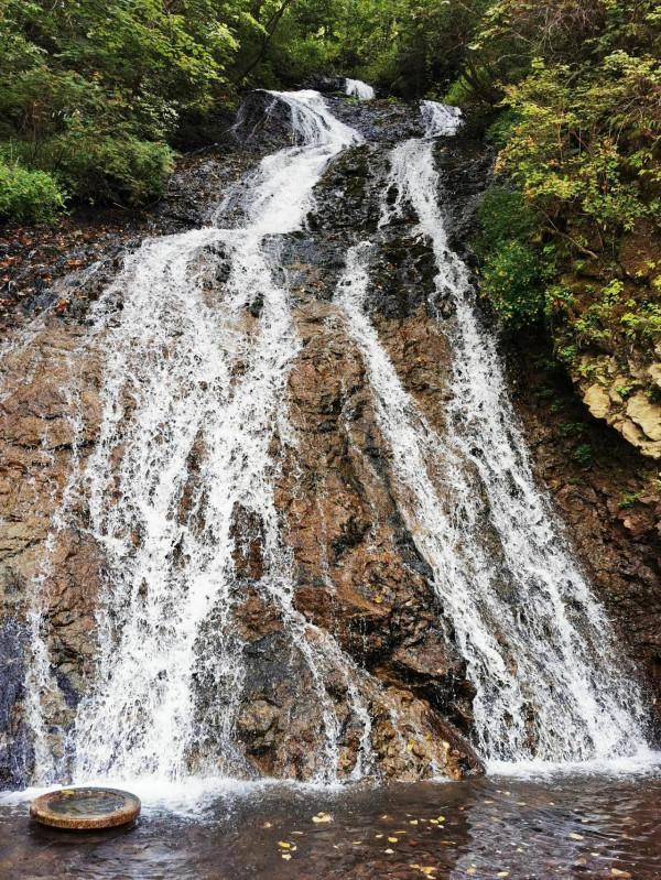 尋源之旅”～遊望天鵝景區，瀑布多、奇石多，大開眼界