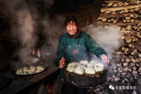 10月太行秋攝 天路、掛壁公路、石板房曬秋、古村落風光人文訓練營