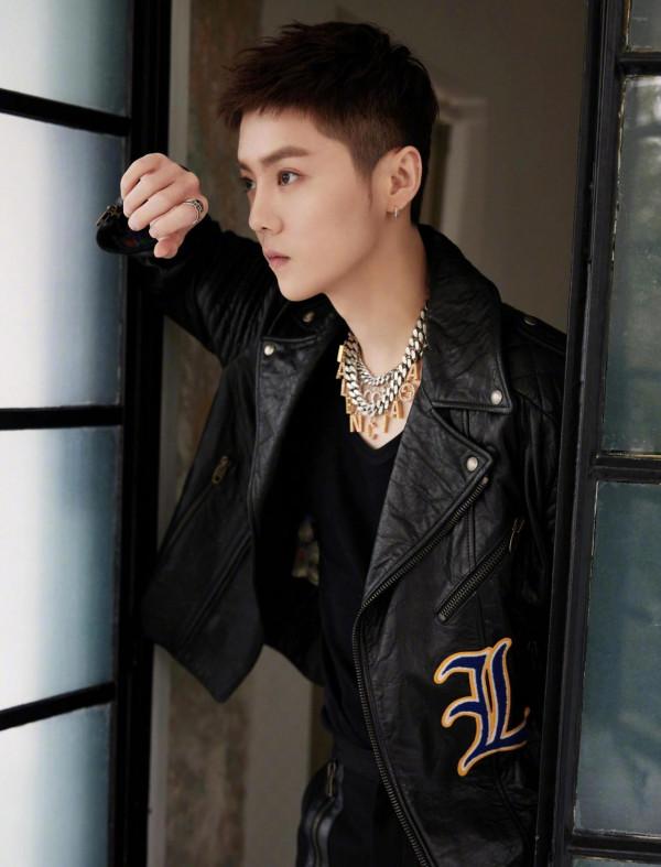 鹿晗短髮生圖，今天是酷帥Gucci鹿，清爽短髮依舊帥哥