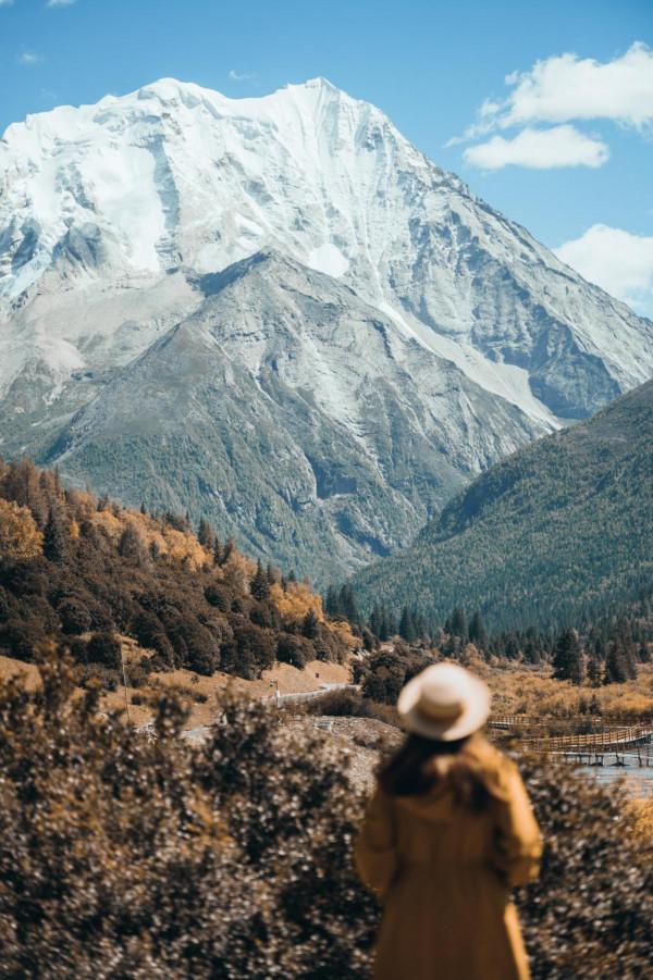 川西雪山中的“烏托邦”，你見過“咫尺之遙”的雅拉雪山嗎？